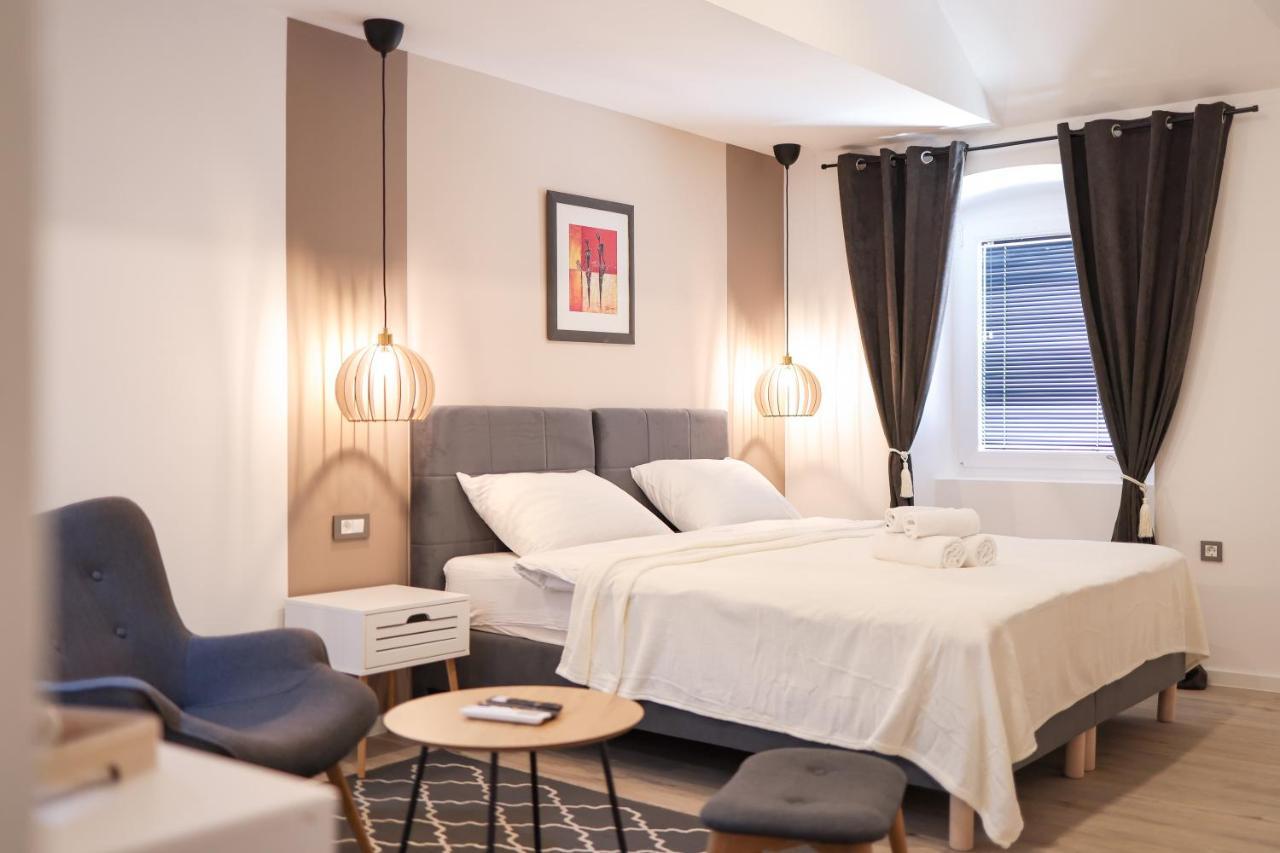 Sanchi-Bossa Residence Zadar Bagian luar foto