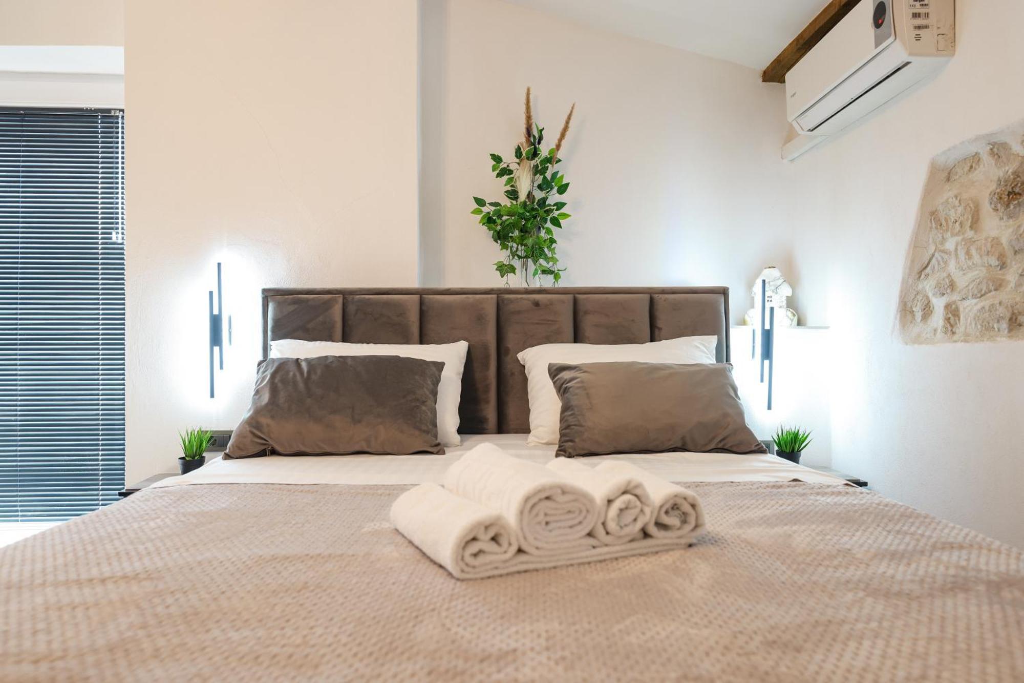 Sanchi-Bossa Residence Zadar Bagian luar foto